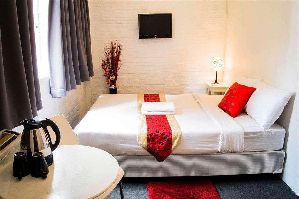 Padi Madi Boutique Guesthouse Bangkok Bagian luar foto